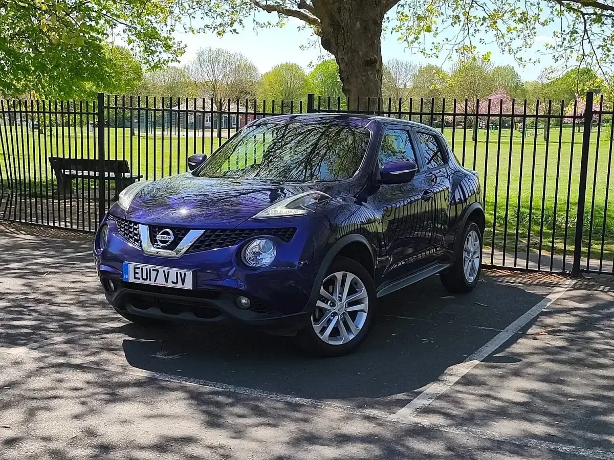 Used Nissan Juke N-Connecta 110 HP (80 kW) 2017 Blue SUV