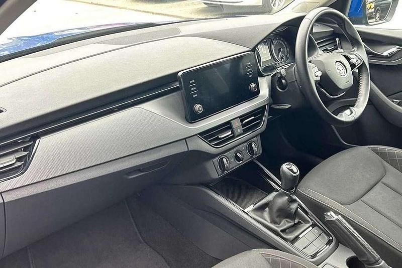 Used Skoda Kamiq SE 94 HP (69 kW) 2022 Energy blue SUV