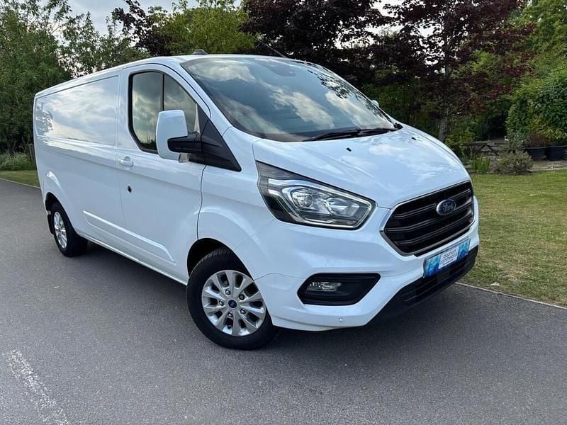 Used Ford Transit Custom Limited 130 HP (95 kW) 2022 White Van