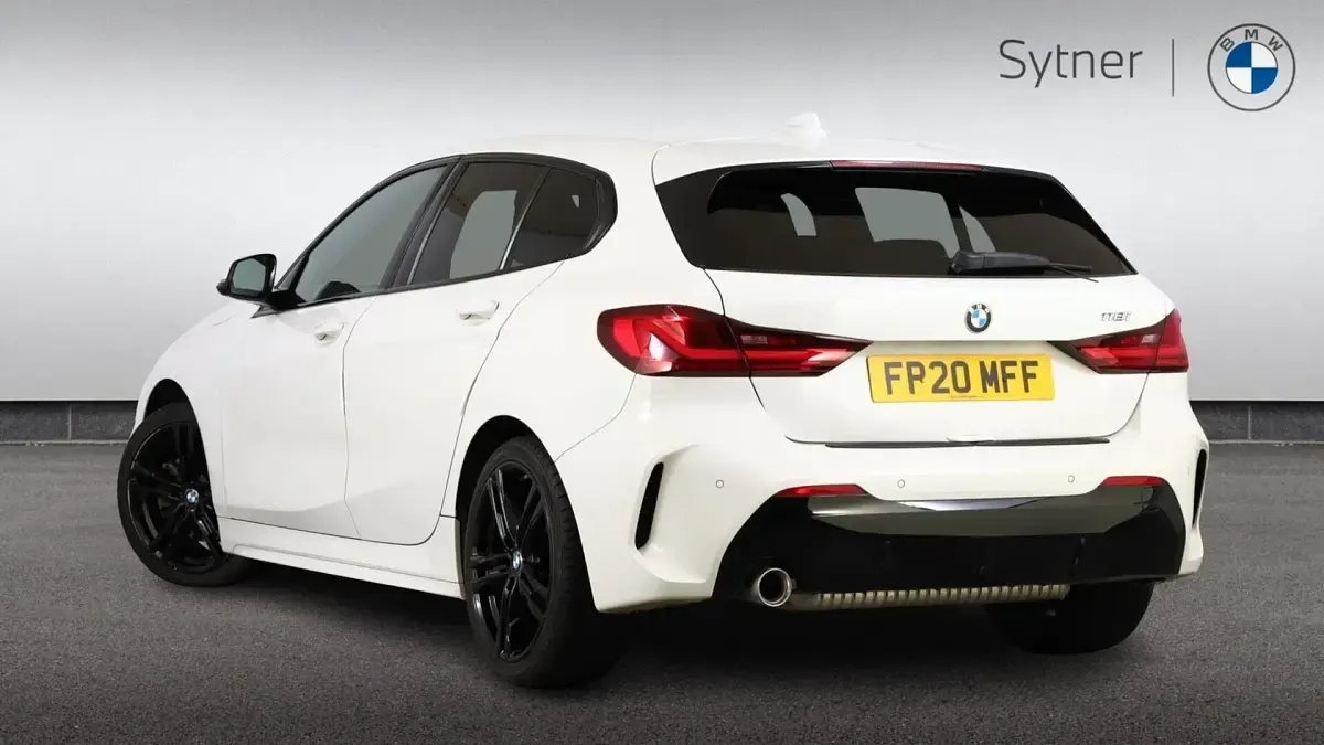 Used BMW 118 M Sport 138 HP (101 kW) 2020 White Hatchback