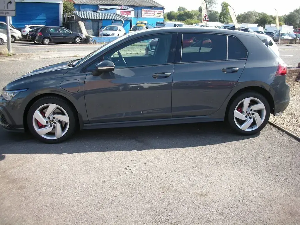 Used VW Golf VII GTE 242 HP (177 kW) 2021 Grey Hatchback