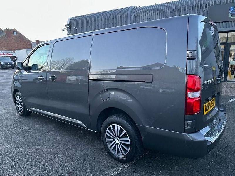 Used Vauxhall Vivaro Sportive 100 HP (73 kW) 2019 Grey MPV