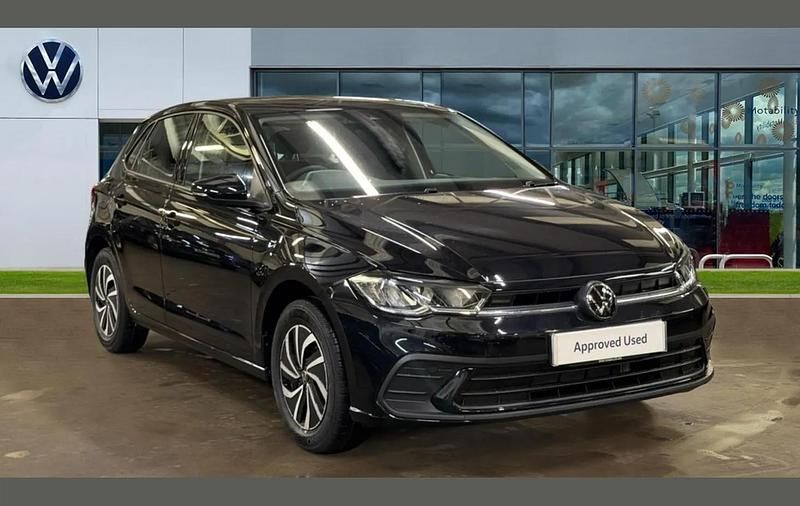 New VW Polo Life 80 HP (58 kW) 2025 Deep black pearl Hatchback