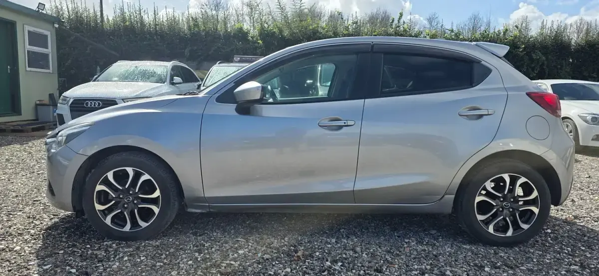 Used Mazda 2 Sky 2015 Silver Hatchback