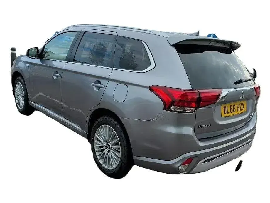 Używany Mitsubishi Outlander P-HEV 2019 Szary SUV