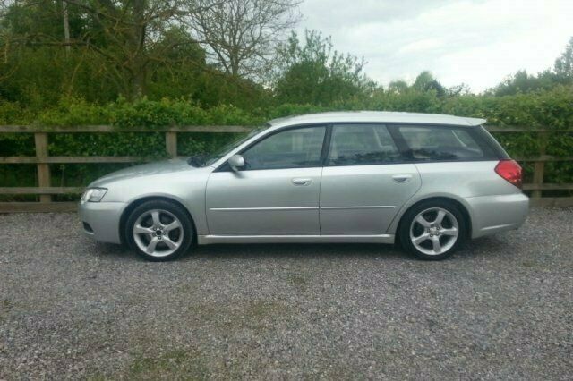 Begagnad Subaru Legacy 2005 Kombi