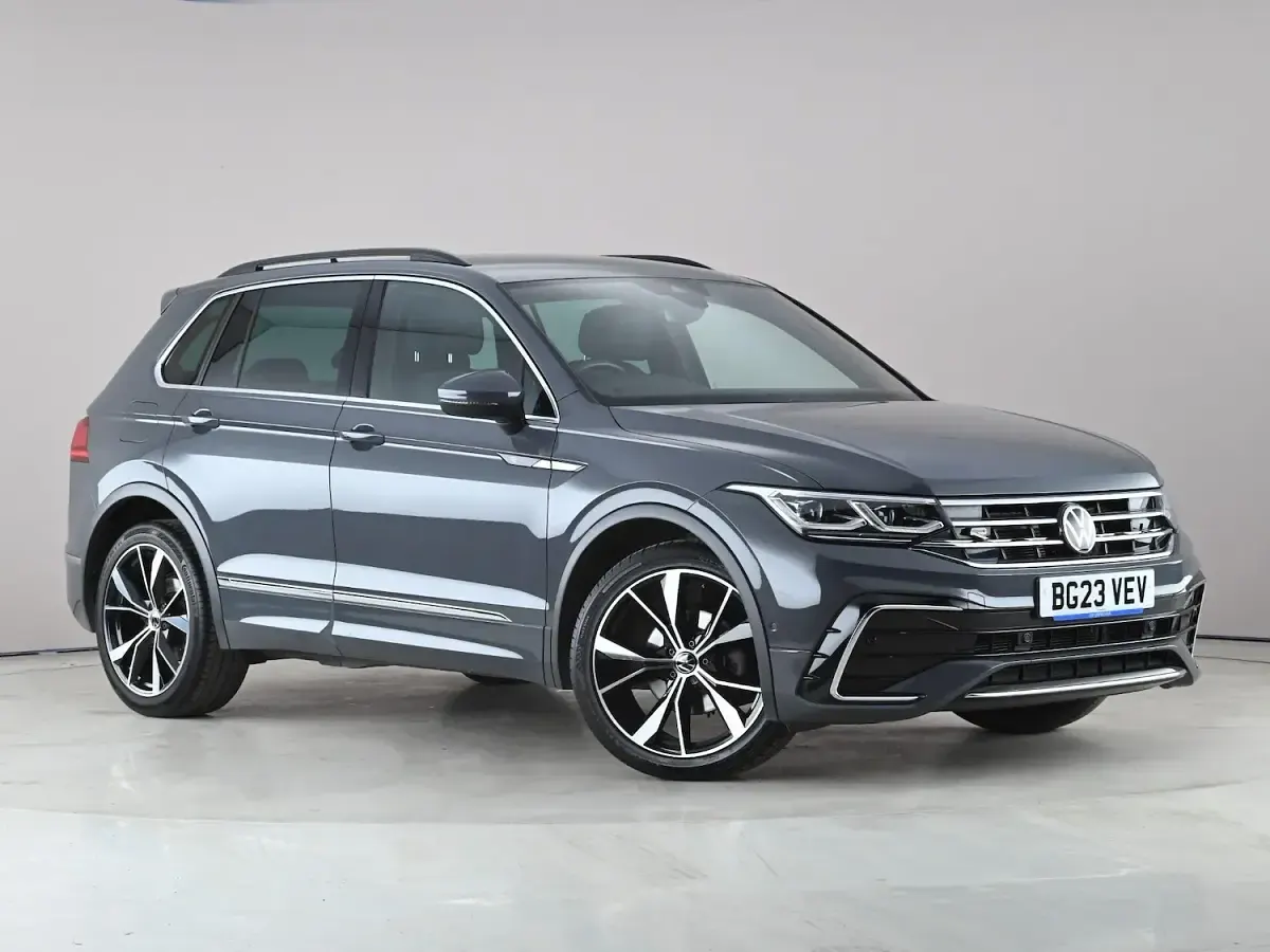 Used VW Tiguan R-line 150 HP (110 kW) 2023 SUV