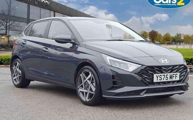 New Hyundai i20 Premium 101 HP (74 kW) 2025 Grey Hatchback