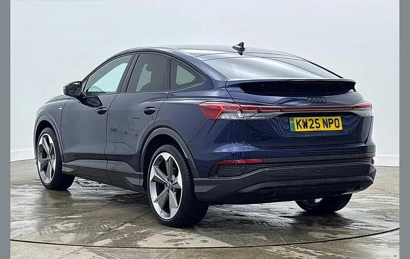 Used Audi Q4 Sportback e-tron Black Edition 210 kW (286 HP) 2025 Blue SUV
