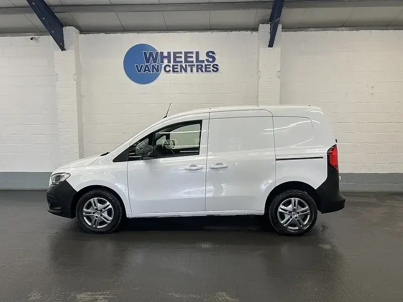 Used Mercedes Citan 110 Progressive 95 HP (69 kW) 2023 White MPV