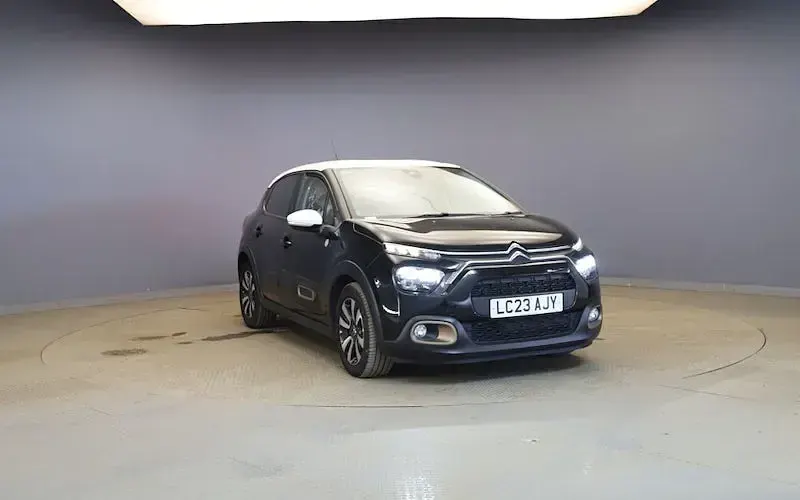 Used Citroën C3 PureTech 110 HP (80 kW) 2023 Hatchback