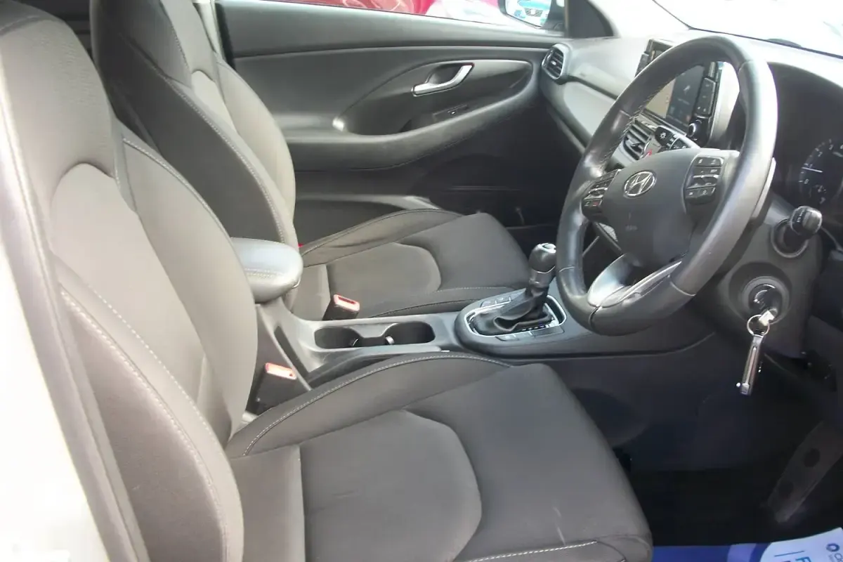 Used Hyundai i30 SE 2019 Silver Hatchback