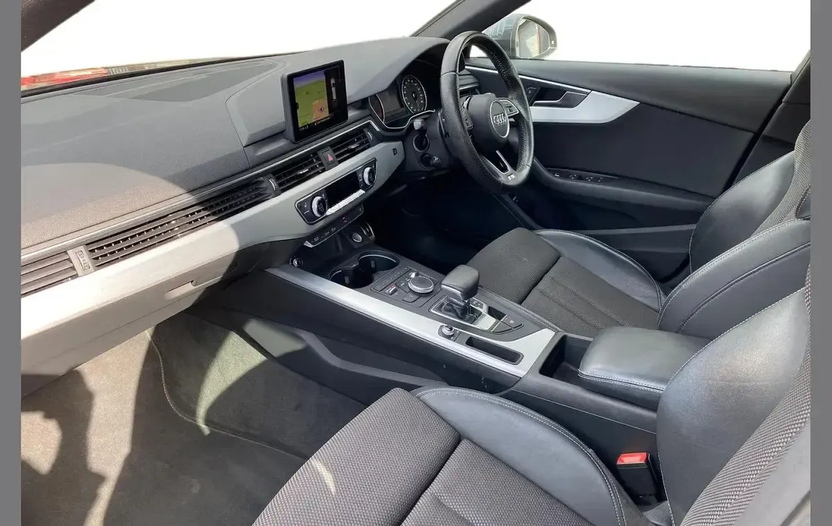 Used Audi A4 S-Line 187 HP (137 kW) 2016 Grey Estate