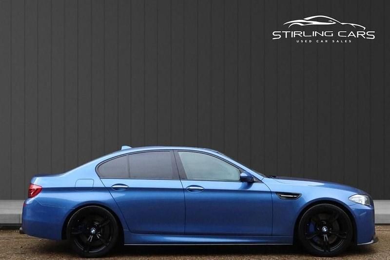 Used BMW M5 Comfort Edition 560 HP (411 kW) 2016 Blue Sedan