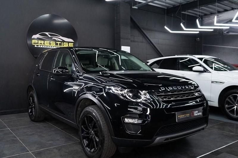 Used Land Rover Discovery Sport SE 180 HP (132 kW) 2017 Black SUV