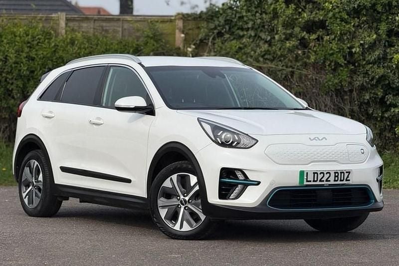 Used Kia e-Niro 150 kW (204 HP) 2022 SUV