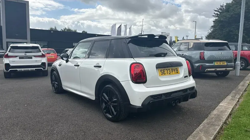 Used Mini Cooper S Hatch 176 HP (129 kW) 2023 White Hatchback