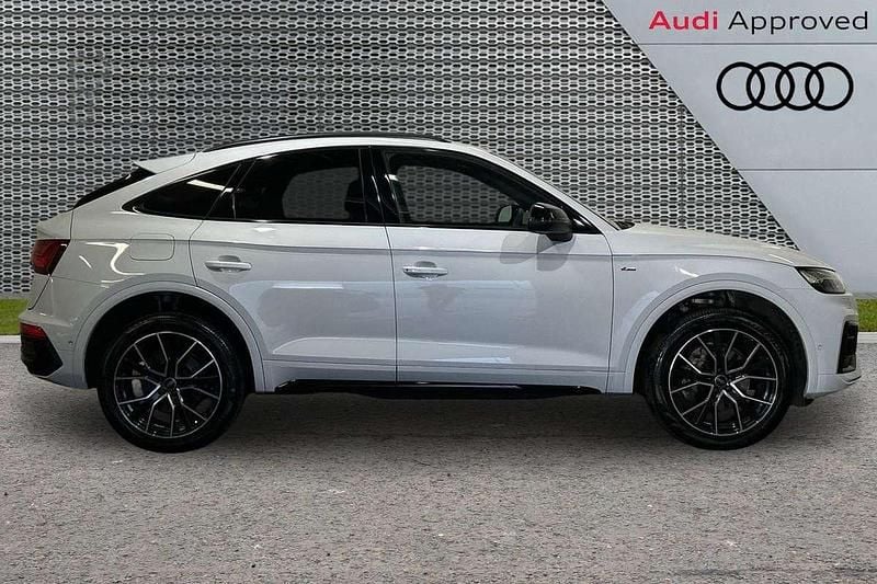 Used Audi Q5 Sportback Black Edition 268 HP (197 kW) 2024 White SUV