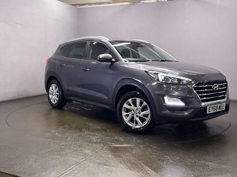 Grey Used 2019 Hyundai Tucson SE SUV | £11,799 (Good price) - Image 1/4