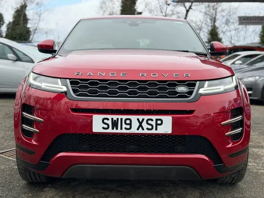 Used Land Rover Range Rover evoque SE Dynamic 180 HP (132 kW) 2019 Red SUV