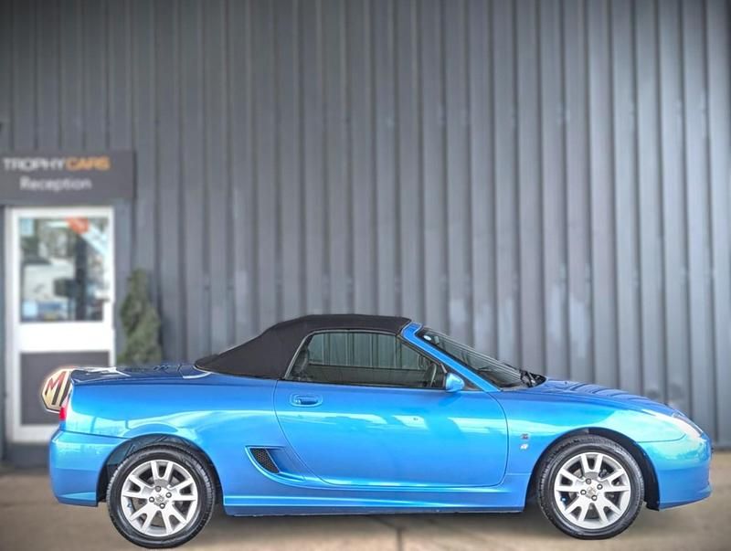 Usado MG F 2005 Azul Descapotable