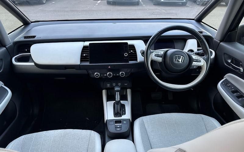 Used Honda Jazz Hybrid 109 HP (80 kW) 2021 Grey Hatchback