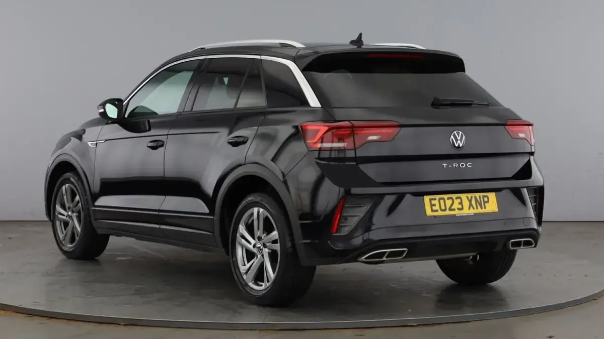 Usado VW T-Roc R-line 150 HP (110 kW) 2023 Preto SUV