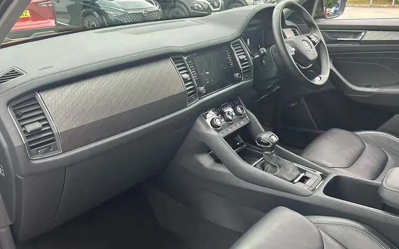 Used Skoda Kodiaq SE L Executive 150 HP (110 kW) 2023 Grey SUV
