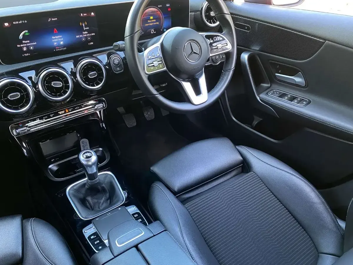 Used Mercedes A180 Executive 136 HP (100 kW) 2019 Red Hatchback