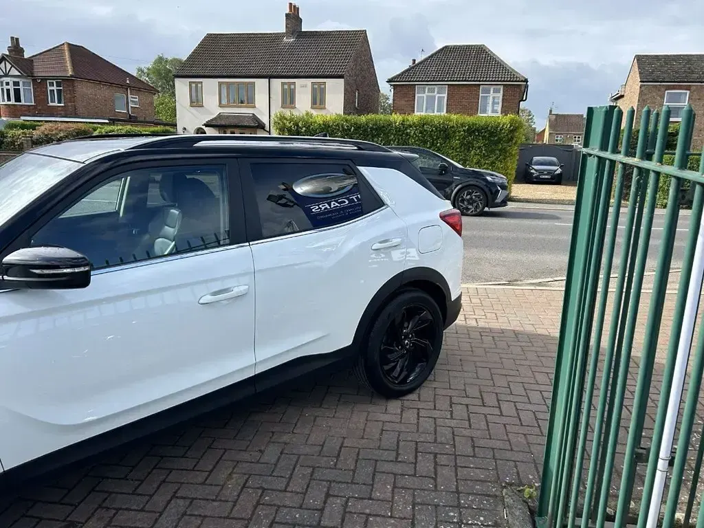Used KGM Korando 163 HP (119 kW) 2025 White SUV