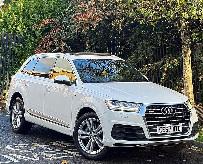 White Used 2017 Audi Q7 S-Line SUV | £24,995 (A bit pricey) - Image 1/4