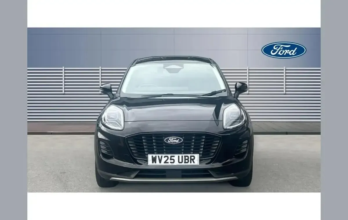 Used Ford Puma Titanium 125 HP (91 kW) 2025 Black SUV