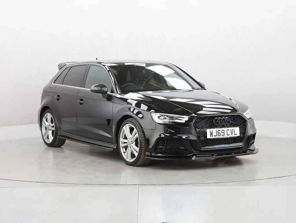 Used Audi A3 S-Line 190 HP (139 kW) 2019 Black Sedan