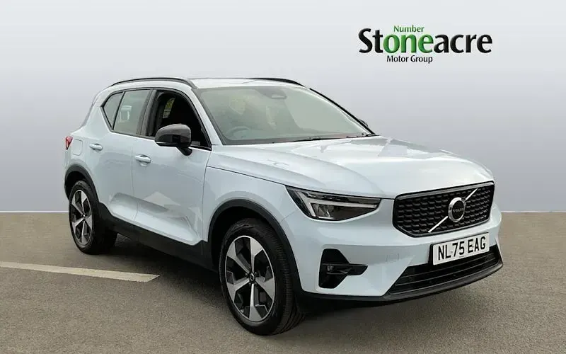 Used Volvo XC40 Plus 163 HP (119 kW) 2027 SUV