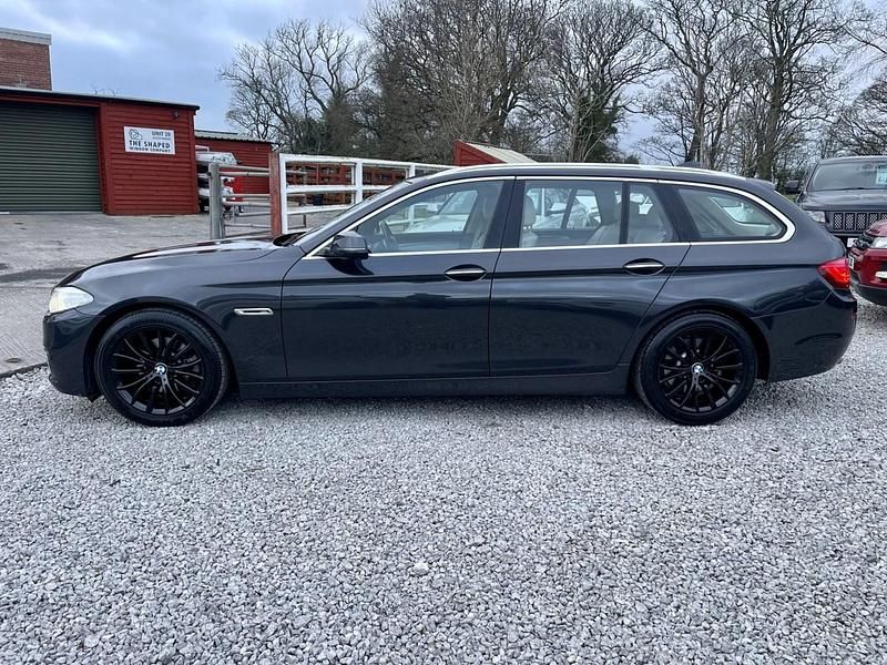 Used BMW 520 Luxury Line 2014 Grey Estate