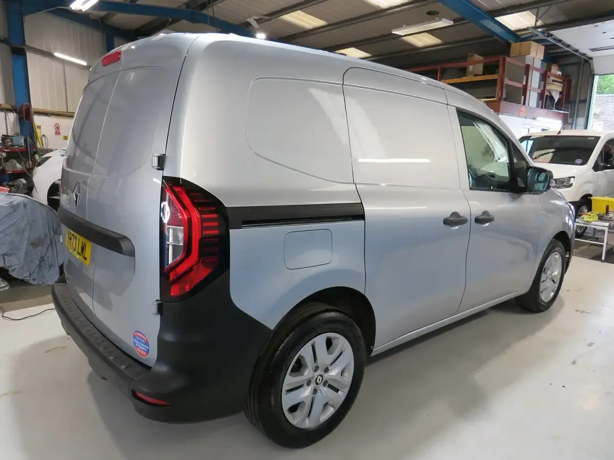 Used Renault Kangoo 94 HP (69 kW) 2023 Grey MPV