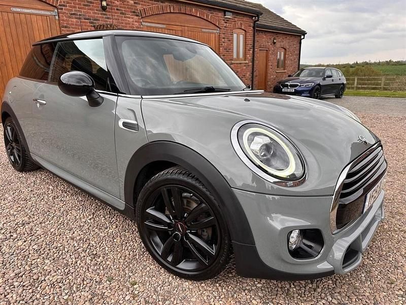 Grey Used 2019 Mini Cooper Hatch Hatchback | £12,000 (Fair price) - Image 1/4