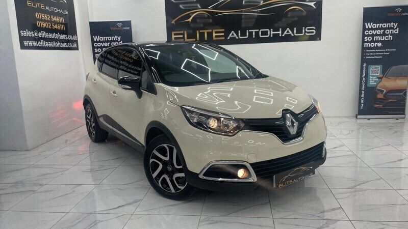 Cream/black Used 2015 Renault Captur Dynamique SUV | £4,995 (Good price) - Image 1/4