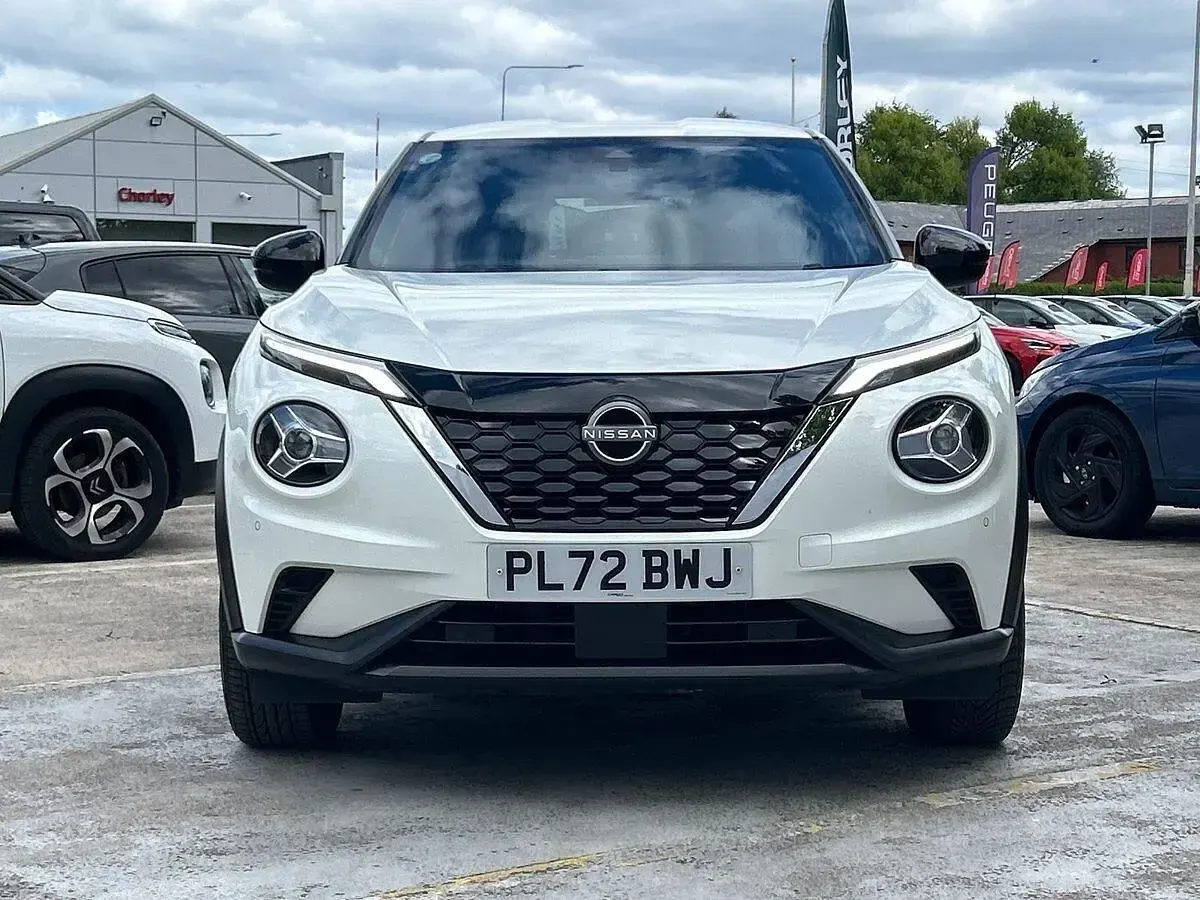 Gebraucht Nissan Juke N-Connecta 143 PS (105 kW) 2023 Weiß SUV