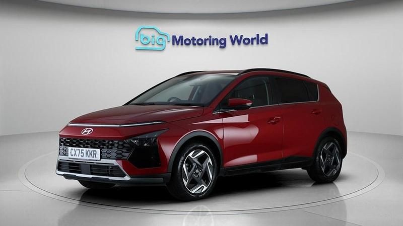 Used Hyundai Bayon Ultimate 100 HP (73 kW) 2025 Red SUV