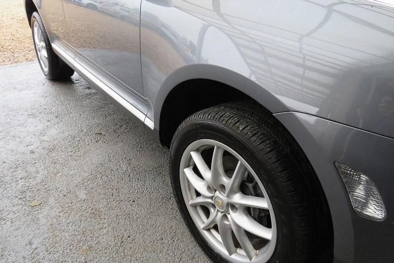 Begagnad Porsche Cayenne 2004 Silver SUV