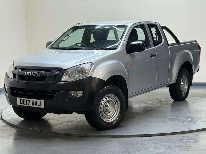 Used Isuzu D-Max 2017 Silver Pickup