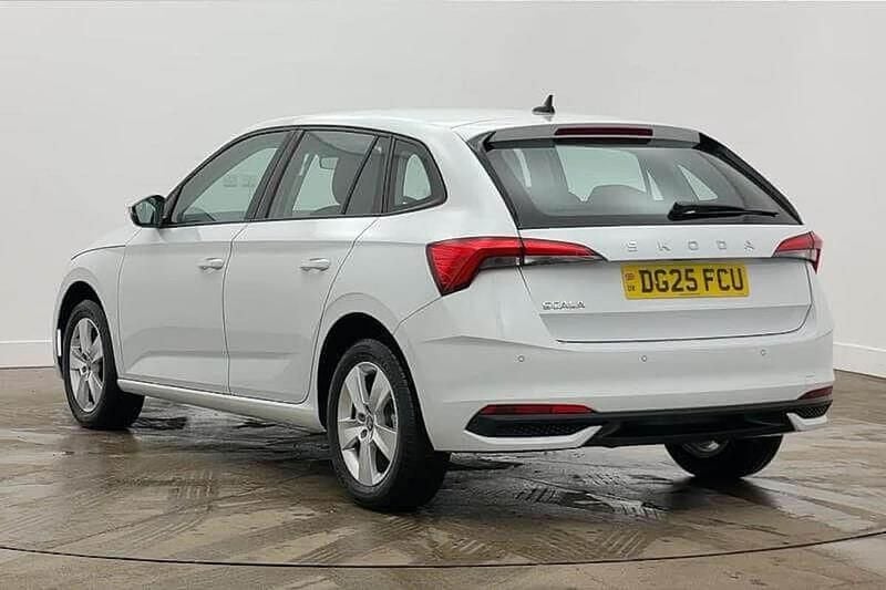 Used Skoda Scala SE 113 HP (83 kW) 2025 White Hatchback