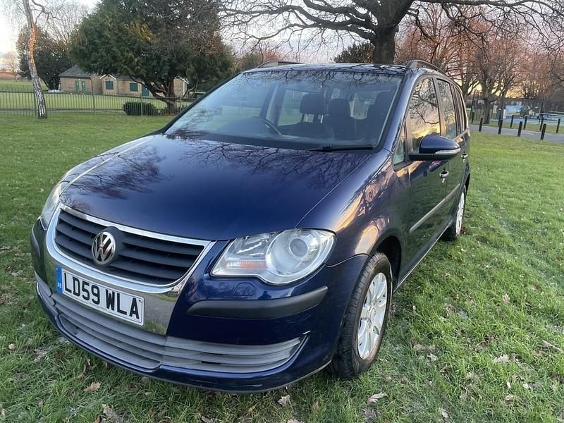 Used VW Touran S 113 HP (83 kW) 2009 Silver MPV