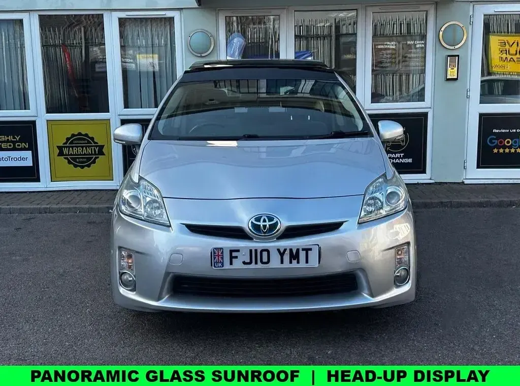Used Toyota Prius 2010 Silver Hatchback