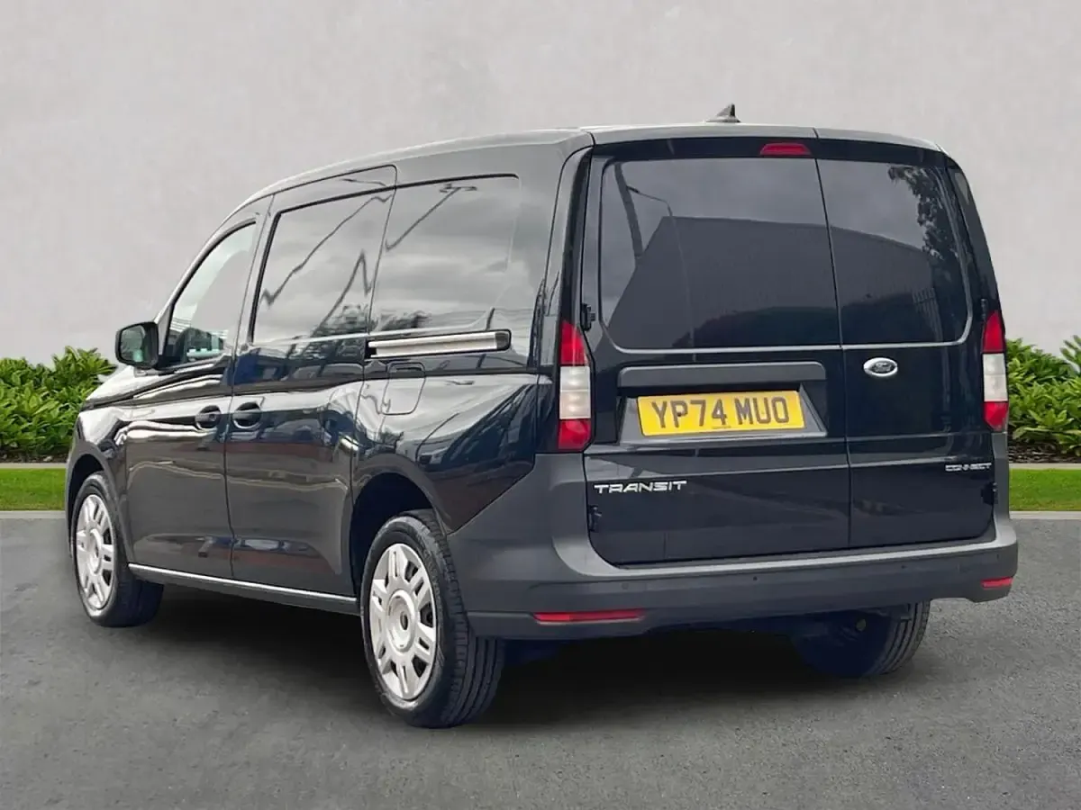 Usado Ford Transit Connect Trend 102 HP (75 kW) 2024 Preto Monovolume