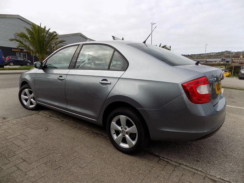 Used Skoda Rapid SE 105 HP (77 kW) 2013 Grey Hatchback