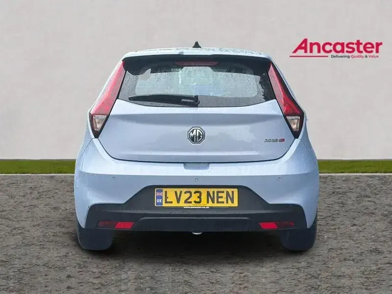 Used MG MG3 Exclusive 106 HP (77 kW) 2023 Silver Hatchback