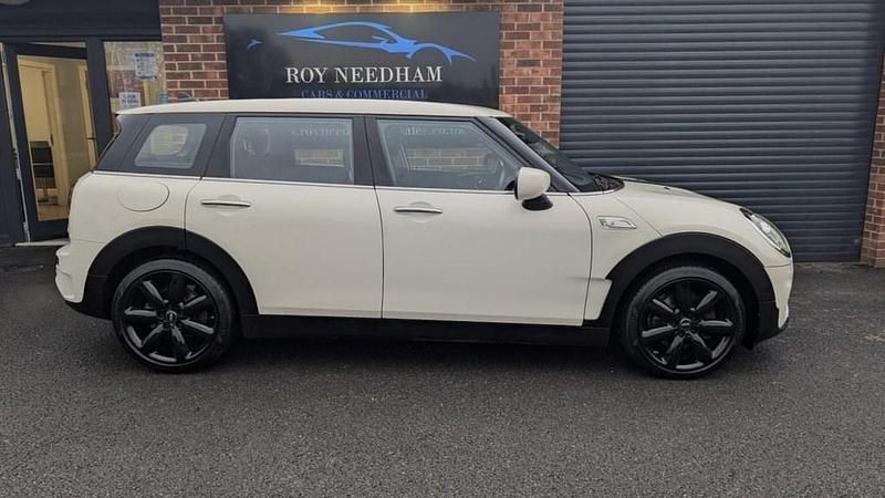 Used Mini Cooper Clubman Exclusive 192 HP (141 kW) 2020 White Estate