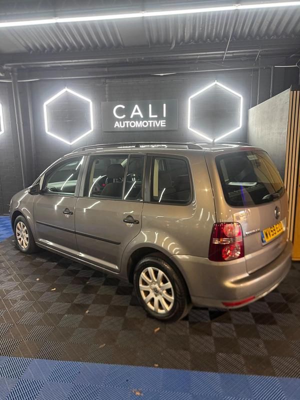 Used VW Touran S 105 HP (77 kW) 2009 Grey MPV
